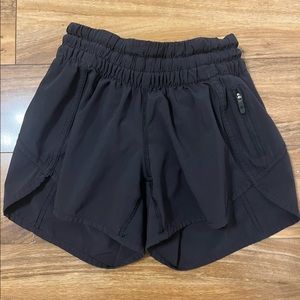 Lululemon Tracker Short 4”
